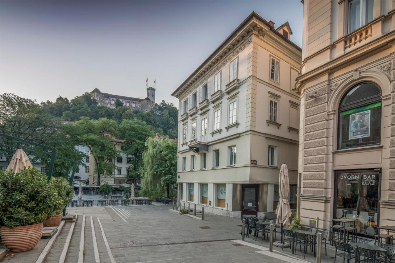Karinatura Lublaň Exteriér fotografie